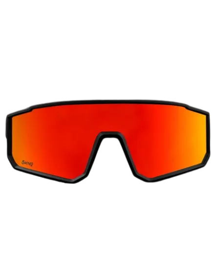 731048682--473Wx593H-700582765-red-MODEL4.webp