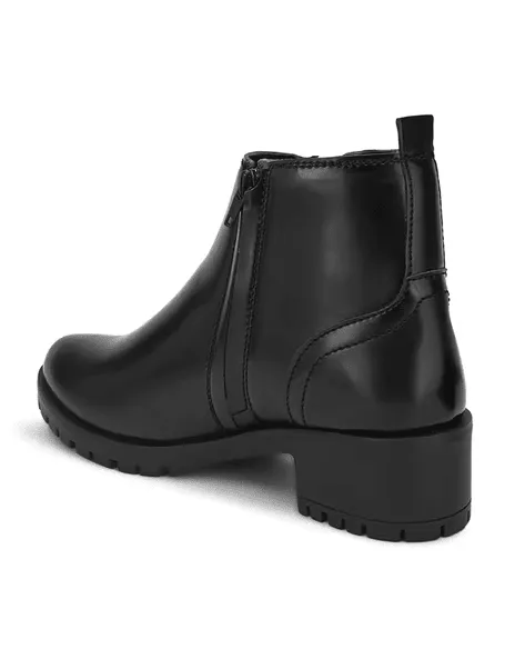730797929--473Wx593H-465323917-black-MODEL4.webp